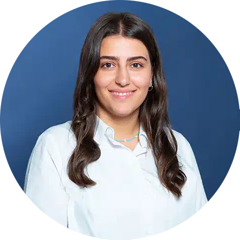 Esra Akcay